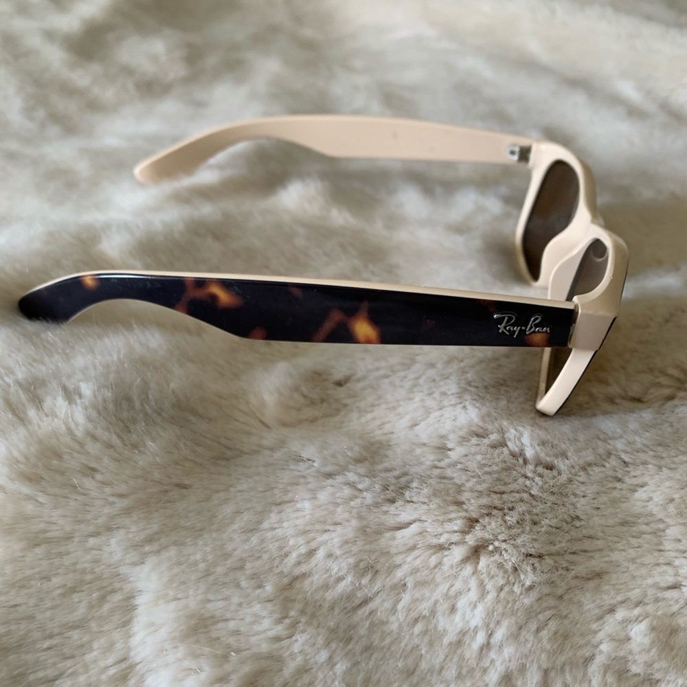 Wayfarer Ray Bans Sunglasses